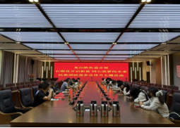 石榴花开启新篇 同心筑梦向未来  龙山路街道扎实开展民族团结进步宣传月系列活动